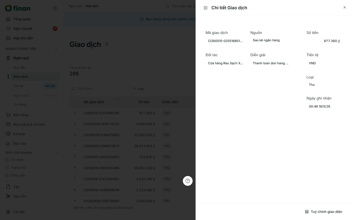 Ảnh chụp màn hình demo FinanOne: chi tiết một giao dịch, hiện nguồn sao kê, đối tác và số tiền, sẵn sàng đối soát